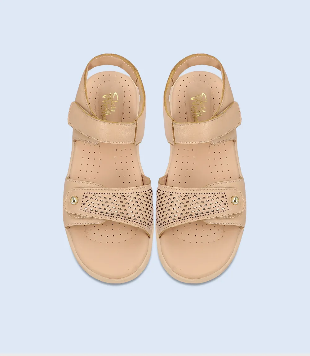 BW7205-BEIGE-Women Comfort Sandal