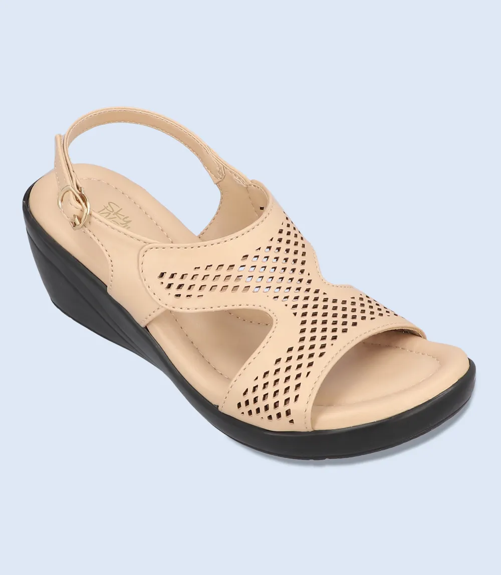 BW7523-BEIGE-Women Comfort Sandal