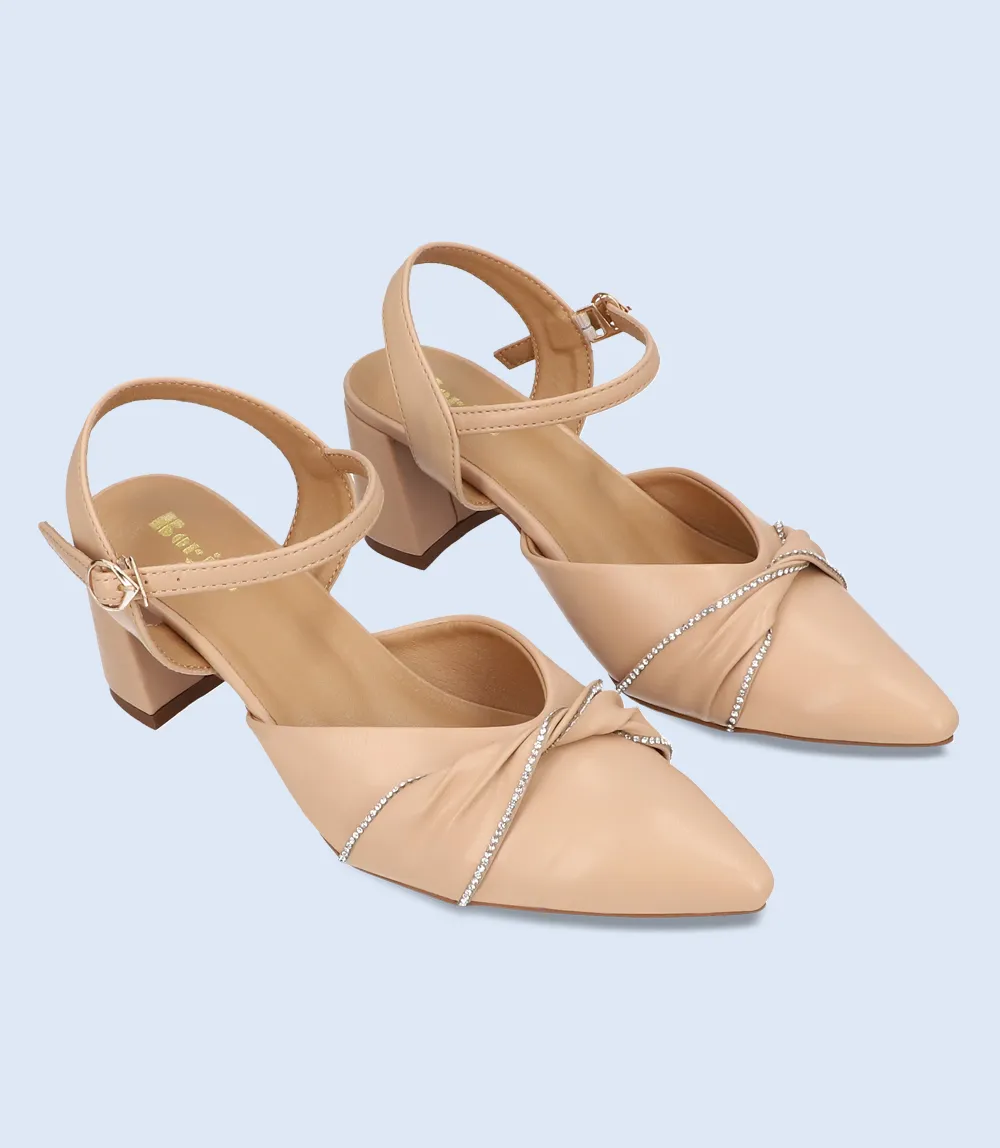 BW8165-BEIGE-Women Casual Court Shoes