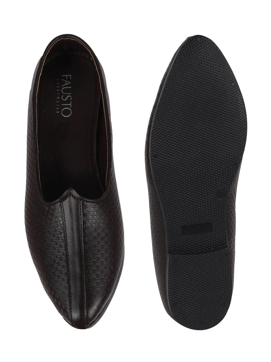 Men Ethnic Brown Slip On Juttis and Mojaris