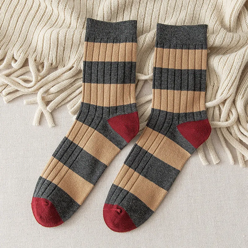 Mid-Calf Autumn Winter Retro Striped Sports Color Matching Cotton Leisure Long Socks