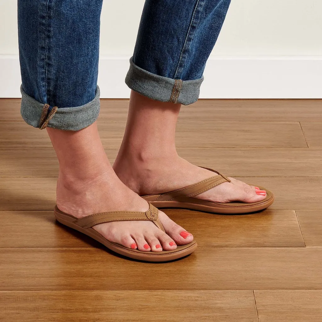 OluKai Aukai Sandal - Tan